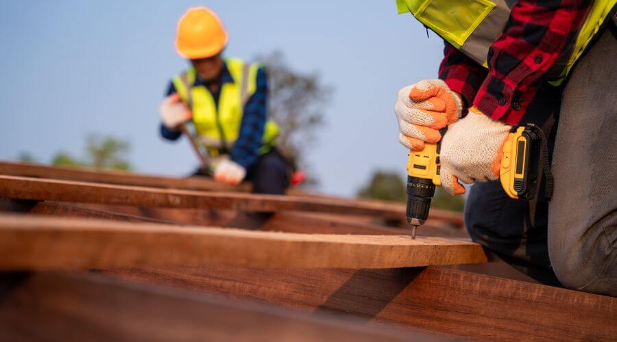 Professional residential roofers in Norwich, OH